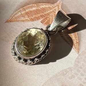 925 Sterling silver natural today pendent!! Perfect small pendent for everyday!!